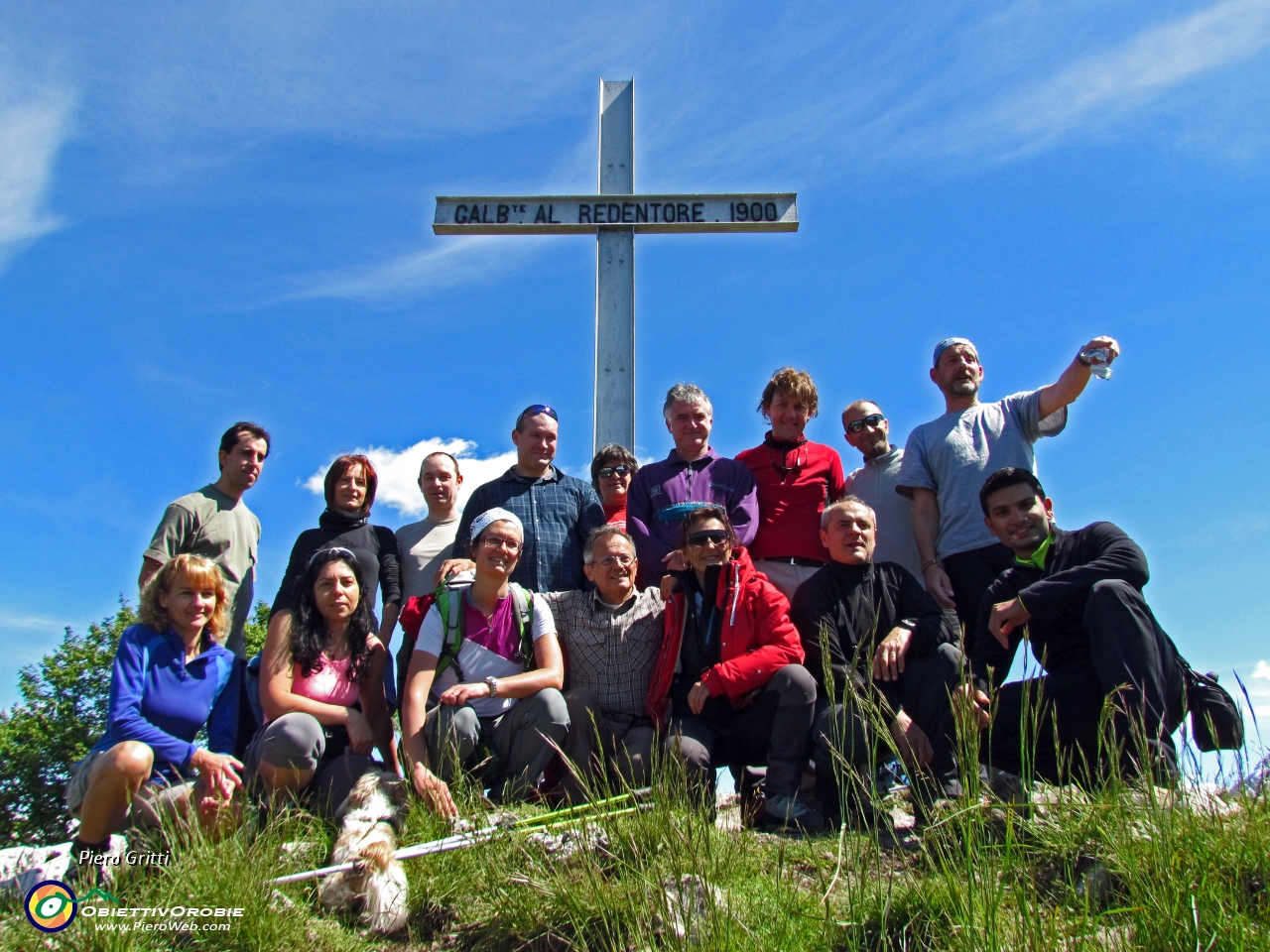 01 In vetta al Monte Barro (foto Midhun Abraham) .JPG